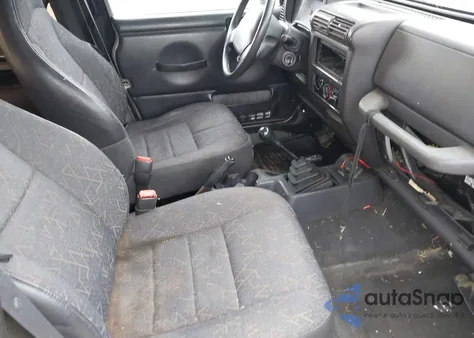 2001 Jeep Wrangler Se z USA, uszkodzony, nr VIN 1J4FA29P81P343340